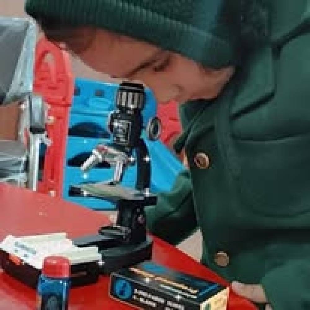 📚✨ Discover the Joy of Reading at Aim High School & Montessori Library! ✨📚